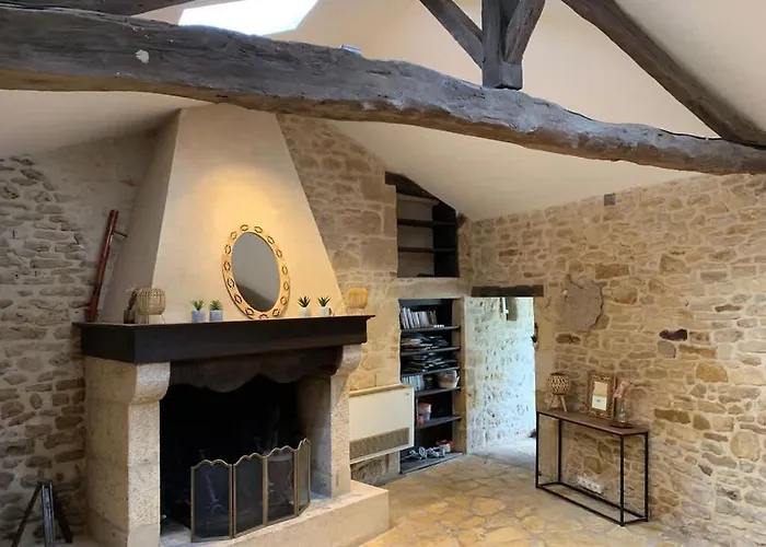 Dom wakacyjny Domaine Lilas - En Pierre Piscine Privee