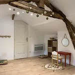 Domaine Lilas - En Pierre Piscine Privee Дом отдыха
