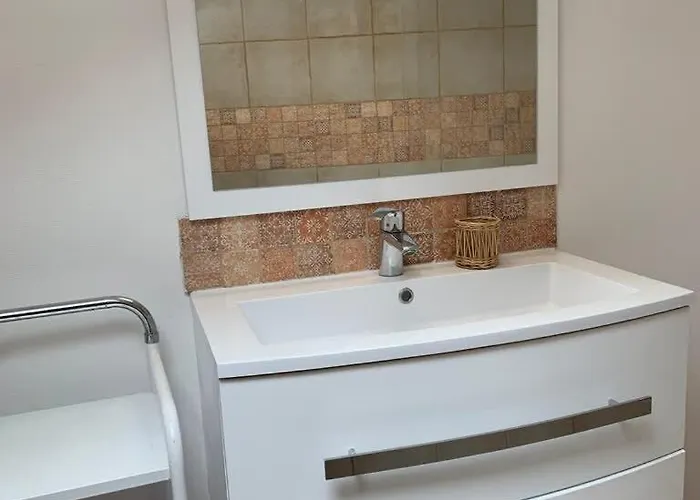 Domaine Lilas - En Pierre Piscine Privee 別荘