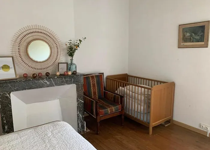 Domaine Lilas - En Pierre Piscine Privee